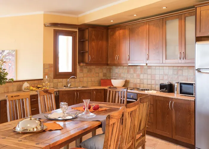 Triade Ionica By Rodostamo Collection