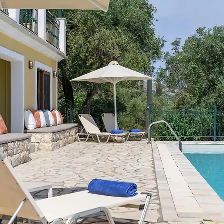 וילה Triade Ionica By Rodostamo Collection *