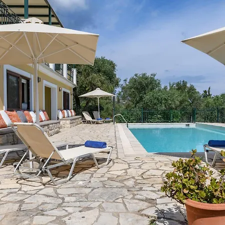 Vila Triade Ionica By Rodostamo Collection Kassiopi