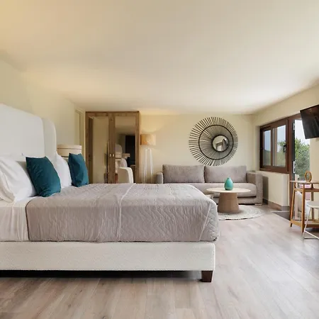 Triade Ionica By Rodostamo Collection Kassiopi
