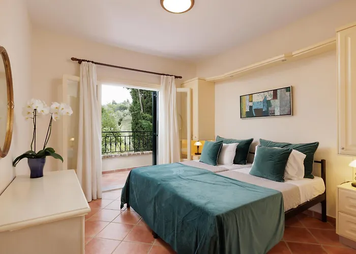 Villa Triade Ionica By Rodostamo Collection *