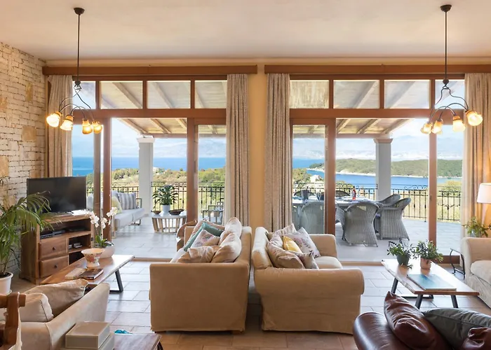 Villa Triade Ionica By Rodostamo Collection *