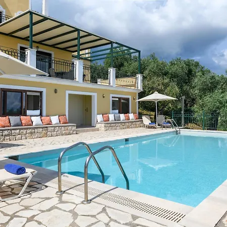 Triade Ionica By Rodostamo Collection 卡西奥皮